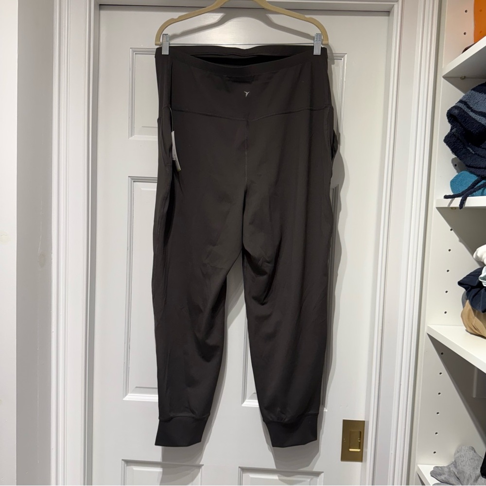 Old Navy Charcoal Jogger Pants Maternity Size XL Never Worn